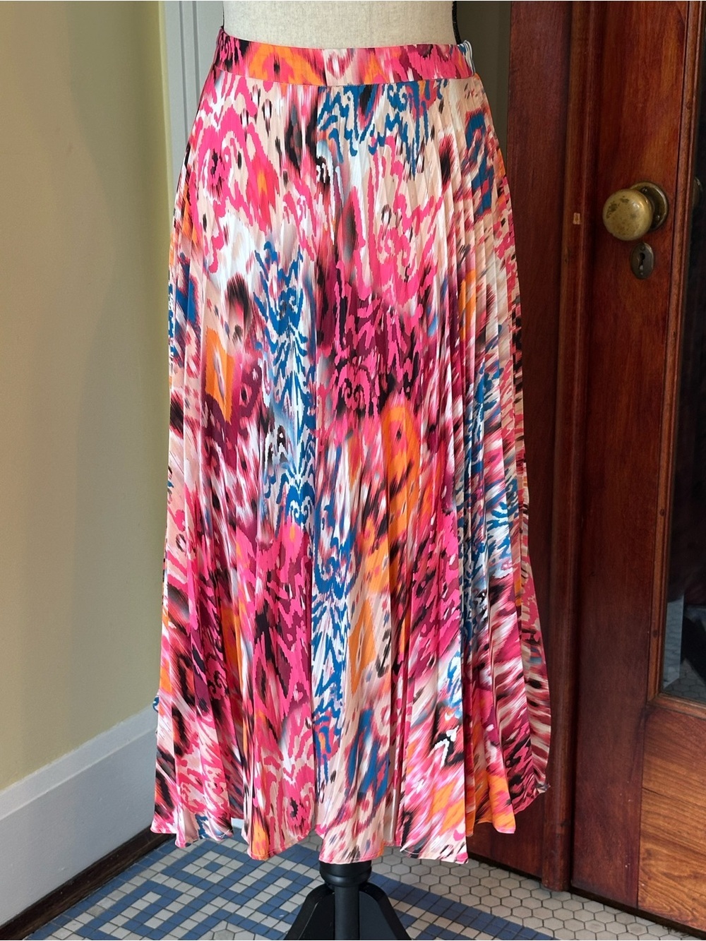 Chico’s | Vibrant Multi-Color Ikat Pleated Midi Skirt, Size 8, NWT